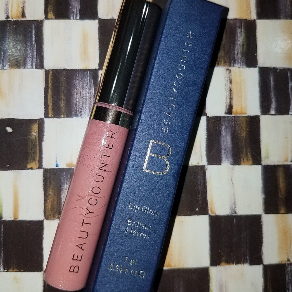 Beautycounter lip gloss